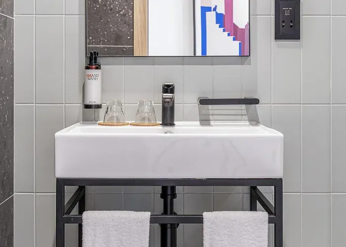 ホテル Mistral Affiliated By Melia 3*