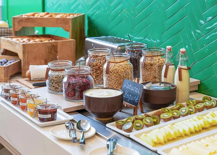 Hotel Mistral Affiliated By Melia Saint Julian's