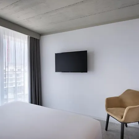 Hotell Mistral St Julian's, Affiliated By Melia 3*