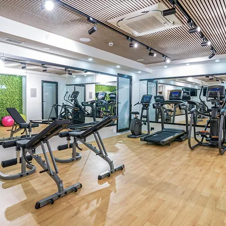 Mistral St. Julian’s Affiliated By Meliá 3* San Julián