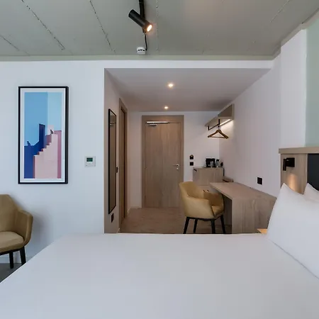 Mistral St Julian's, Affiliated By Melia 3*