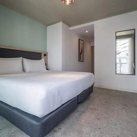 Mistral St Julian's, Affiliated By Melia מלון Saint Julian's