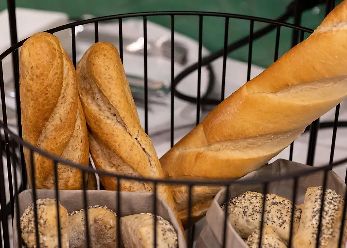 Mistral Affiliated By Melia Saint Julian's