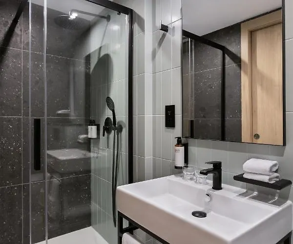 Mistral St. Julian’s Affiliated By Meliá 3* San Julián