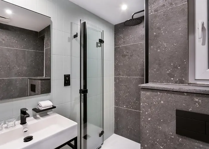 Hotel Mistral St. Julian’s Affiliated By Meliá 3*